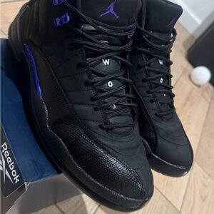 Jordan Men's Black and Purple Athletic Shoes